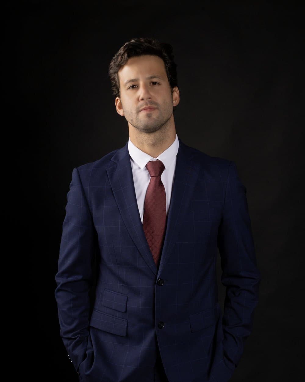 Dr. Gabriel Resende